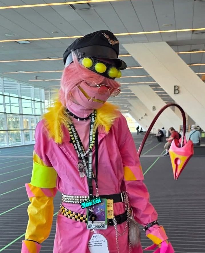 Nyx cosplay anthrocon 2025 Nyx cosplay anthrocon 2025